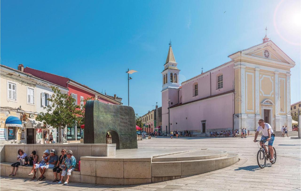 Pet Friendly Apartment In Porec With Wifi Esterno foto